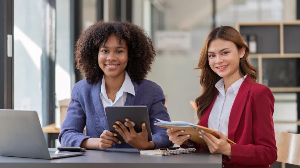 How to Choose the Right Credit Monitoring Service 8 Best Business Credit Monitoring Services for Small Businesses